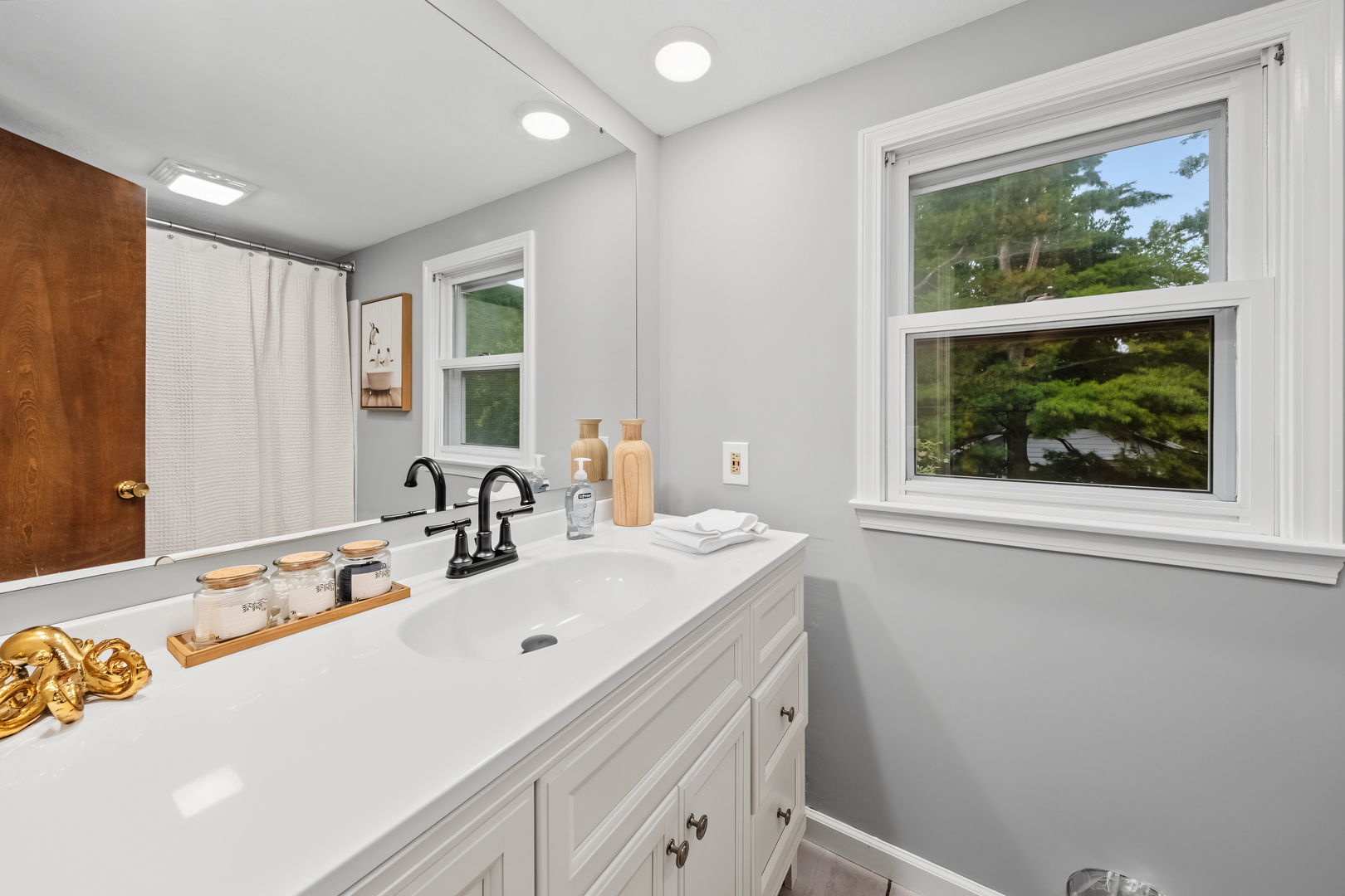 724 S New Street Property Photo 15