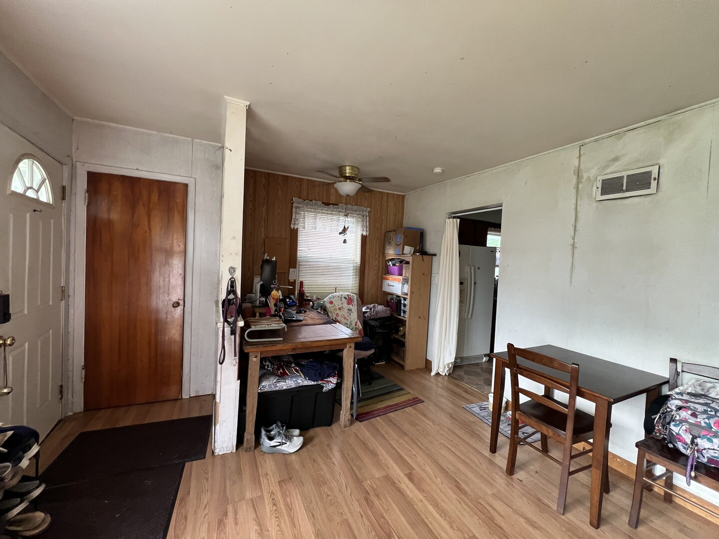 21 S Seymour Avenue Property Photo 4