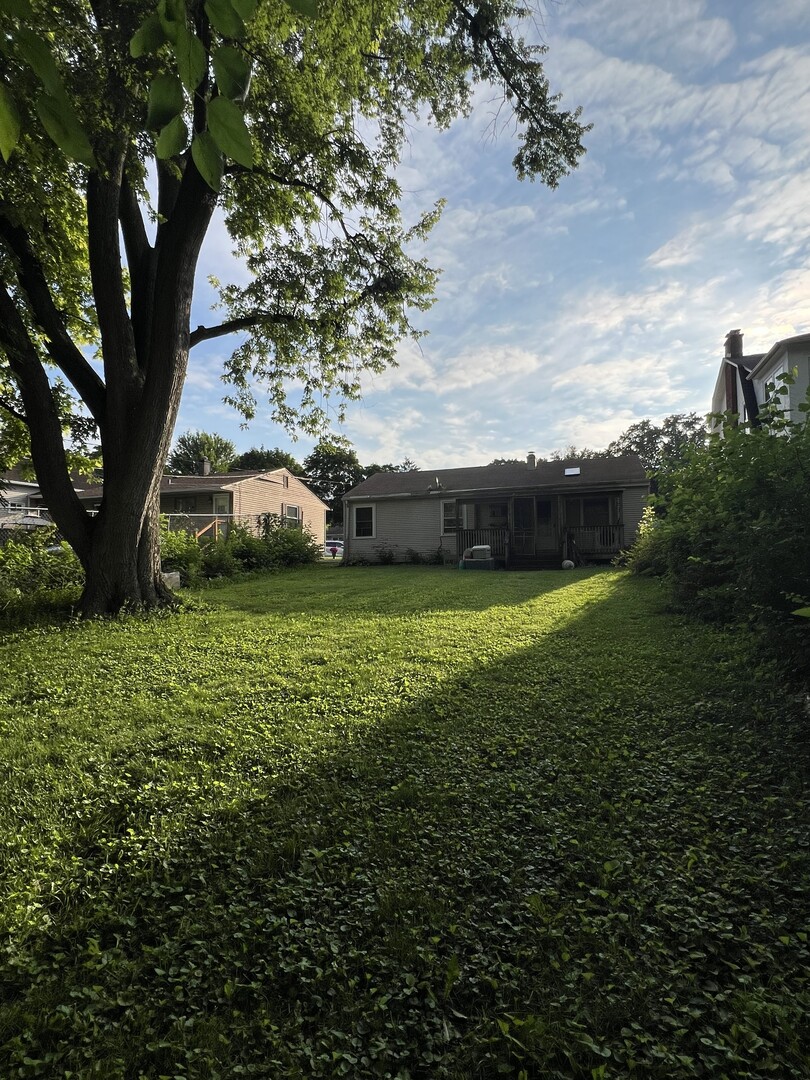21 S Seymour Avenue Property Photo 19