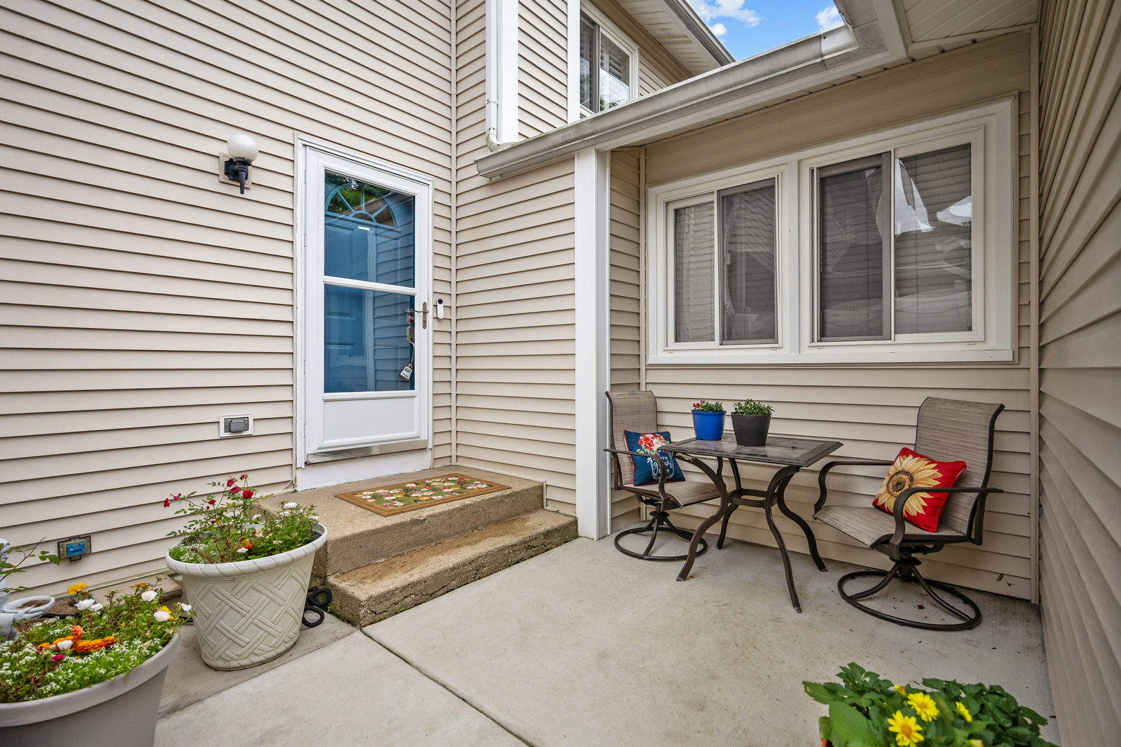 443 Partridge Lane 443 Property Photo 2