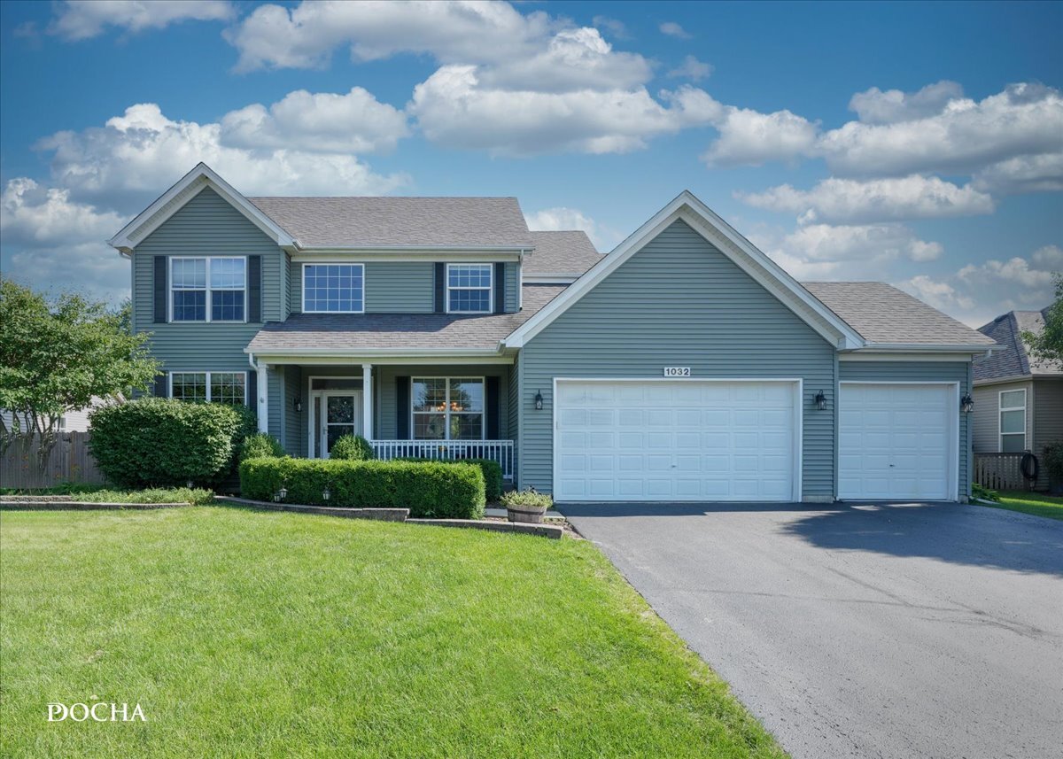 1032 White Plains Lane Property Photo 1