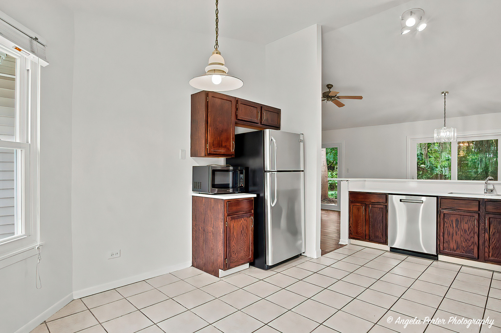 3287 Medford Court Property Photo 15