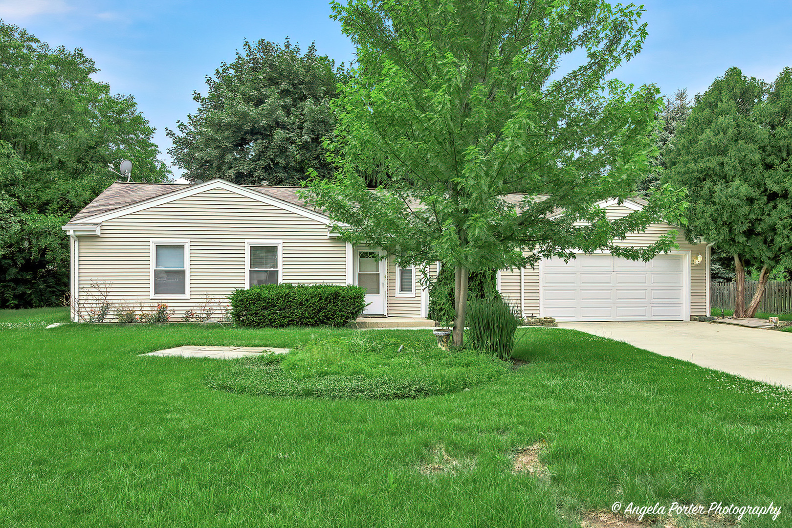 3287 Medford Court Property Photo 28