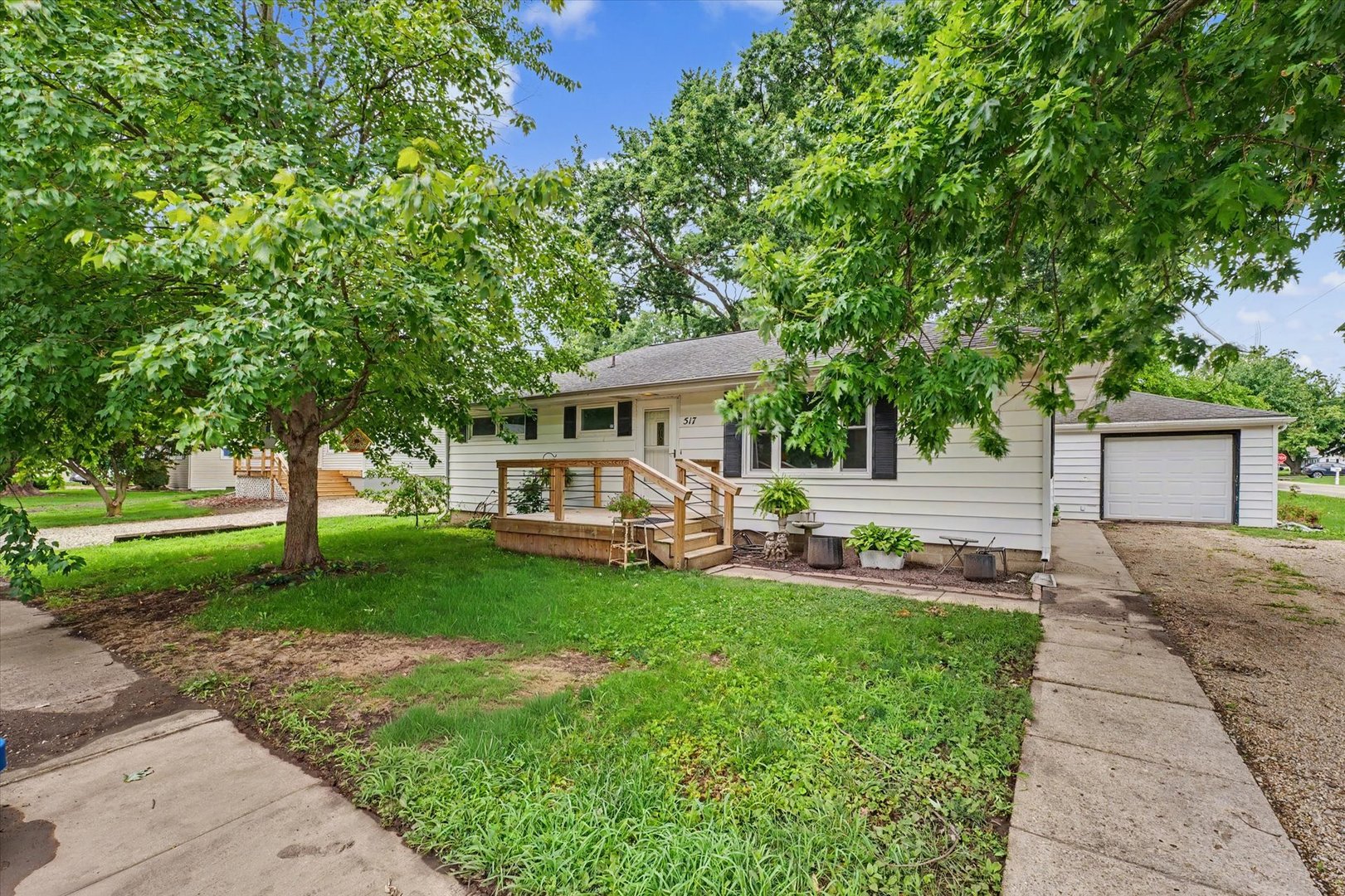 517 Stout Street Property Photo 1