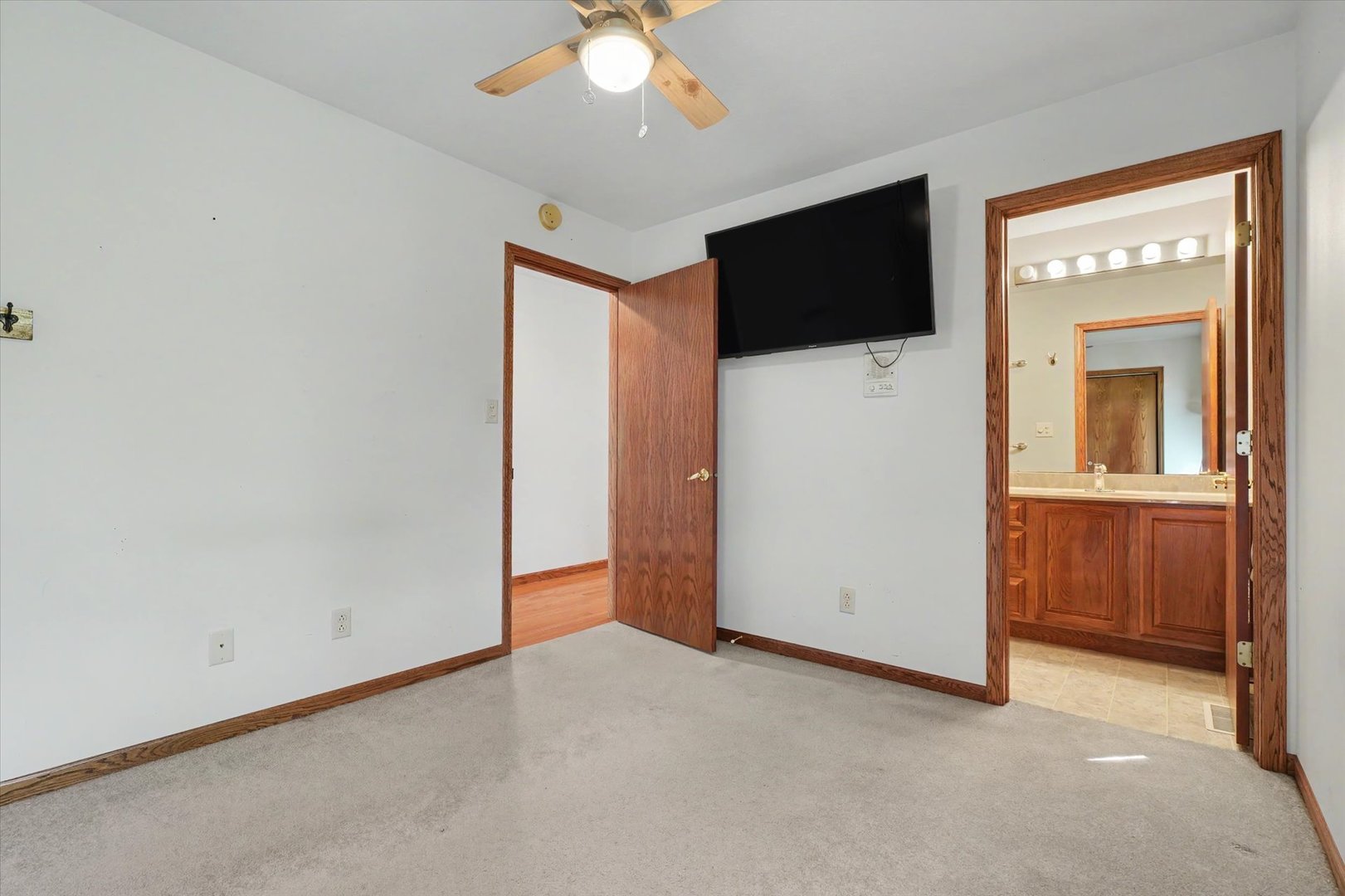 162 Iroquois Trail Property Photo 33