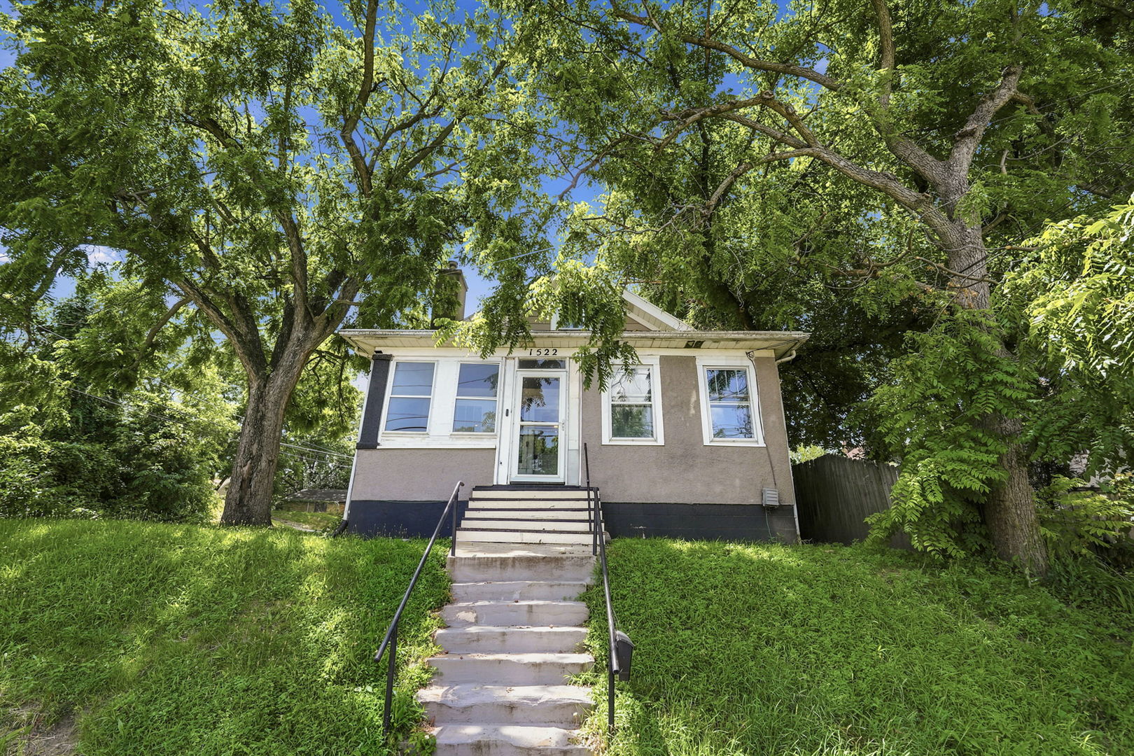 1522 Bridge Avenue Property Photo 1