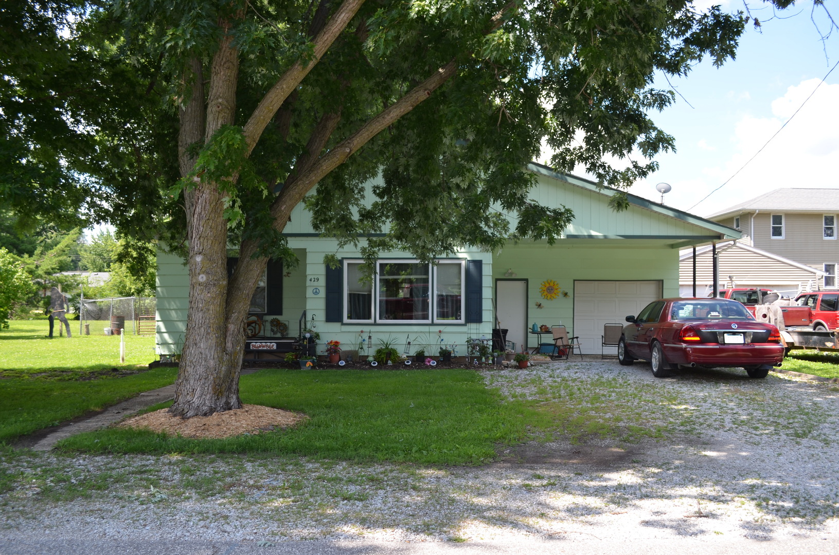 429 Meadow Street Property Photo 2