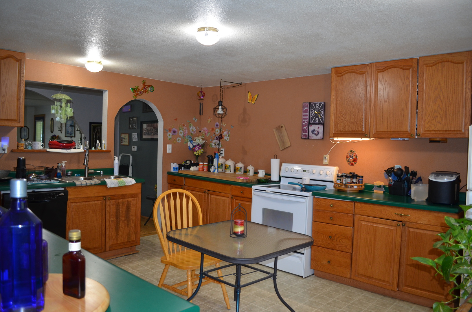 429 Meadow Street Property Photo 11