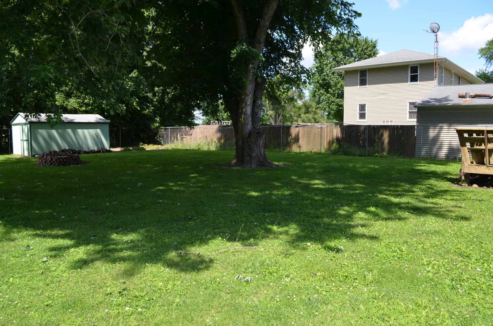 429 Meadow Street Property Photo 30