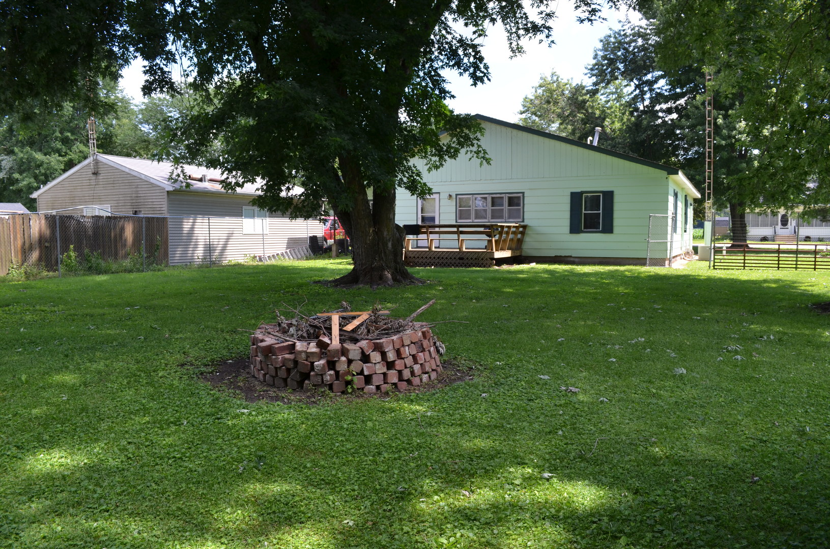 429 Meadow Street Property Photo 33