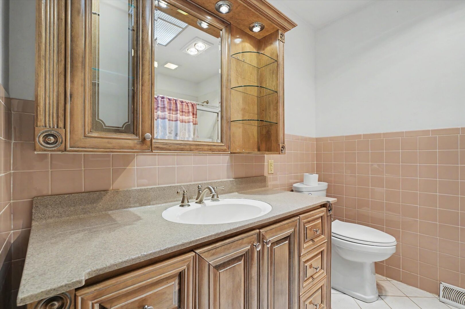 304 Cherokee Drive Property Photo 40