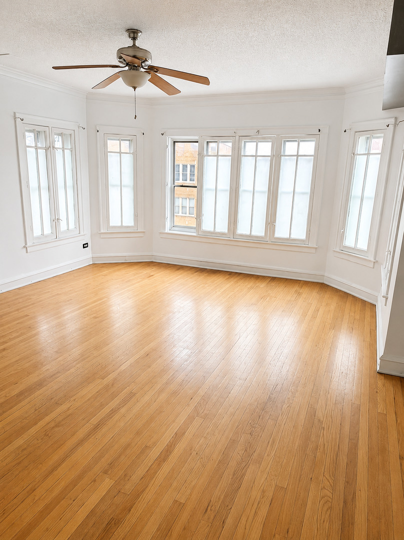 8010 S Marshfield Avenue Property Photo 2