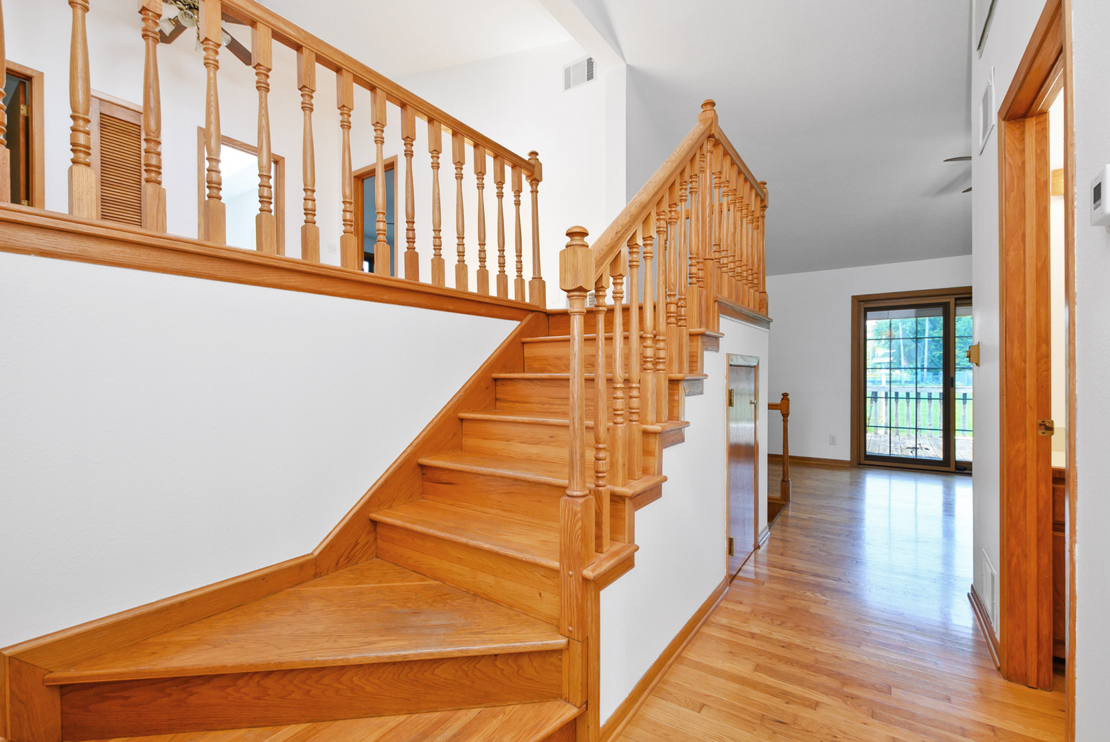 24662 W Red Oak Lane Property Photo 13