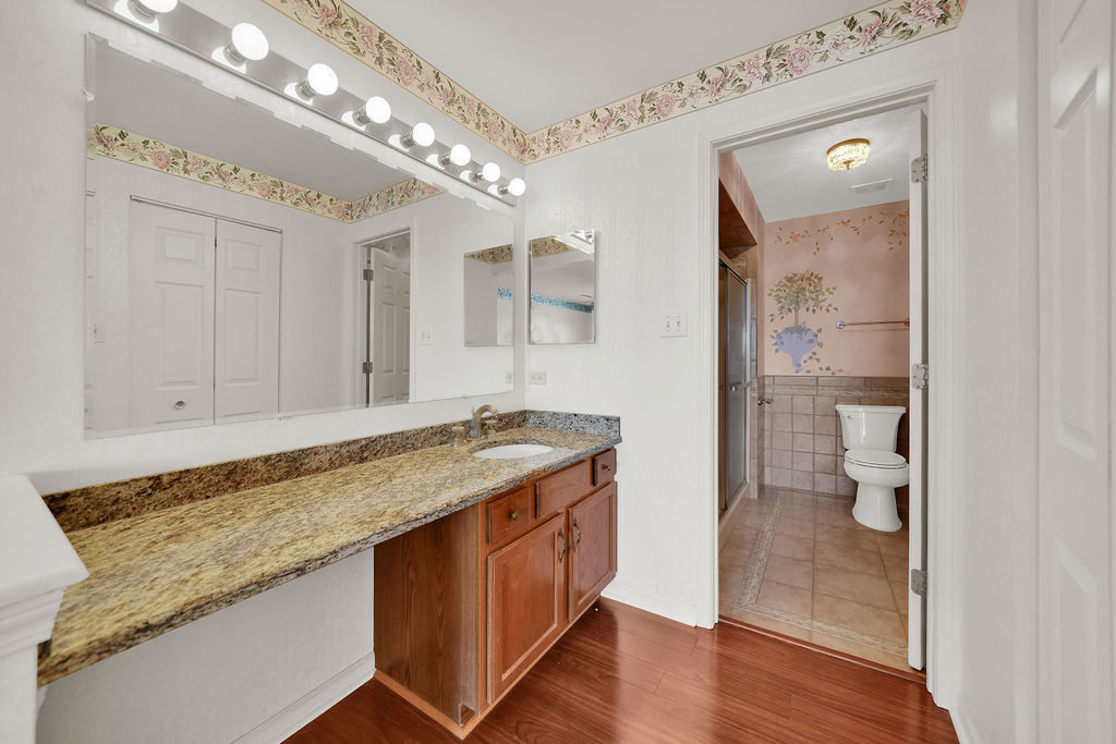 4217 W 76th Street 303 Property Photo 14