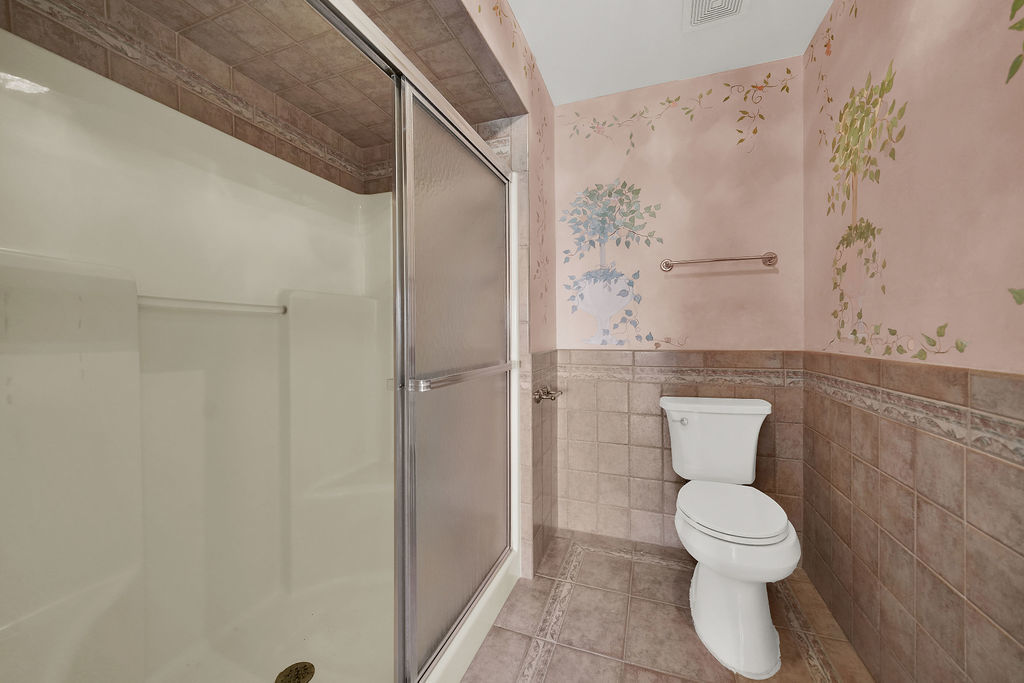 4217 W 76th Street 303 Property Photo 15