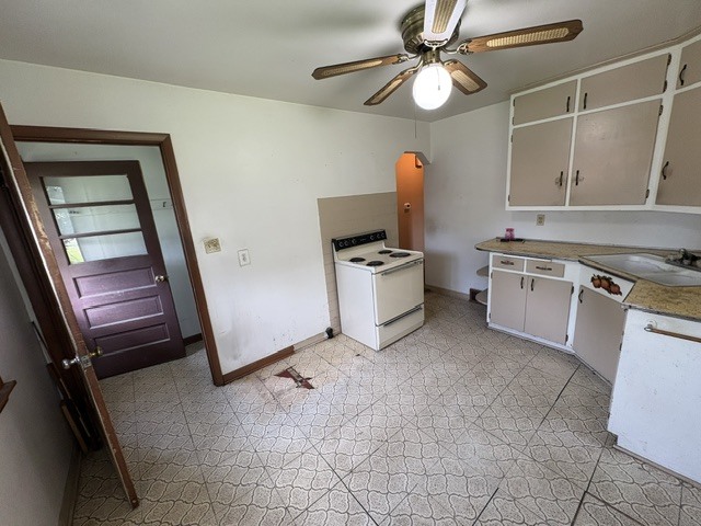 3432 9th Street Property Photo 2