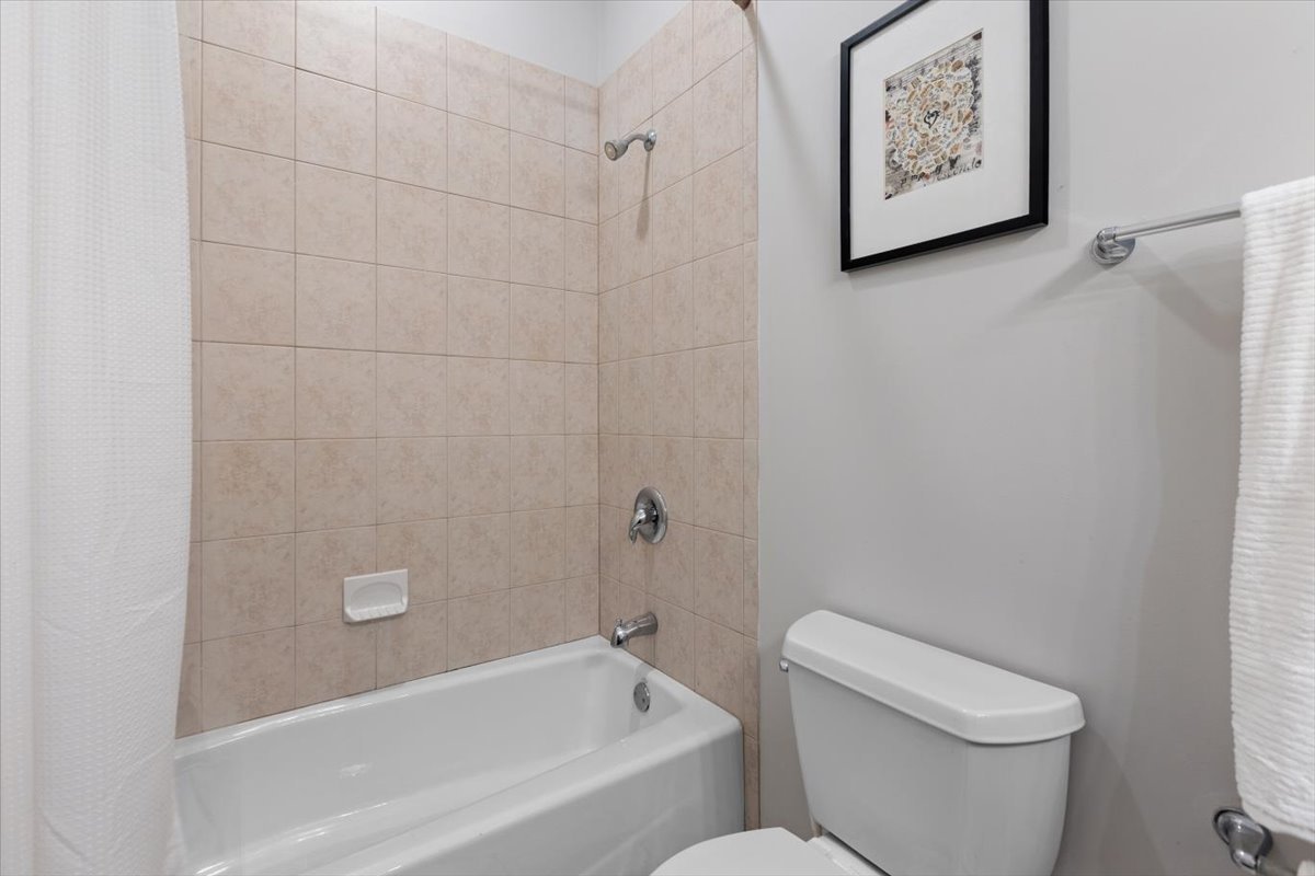 7018 N Ashland Boulevard Gs Property Photo 19