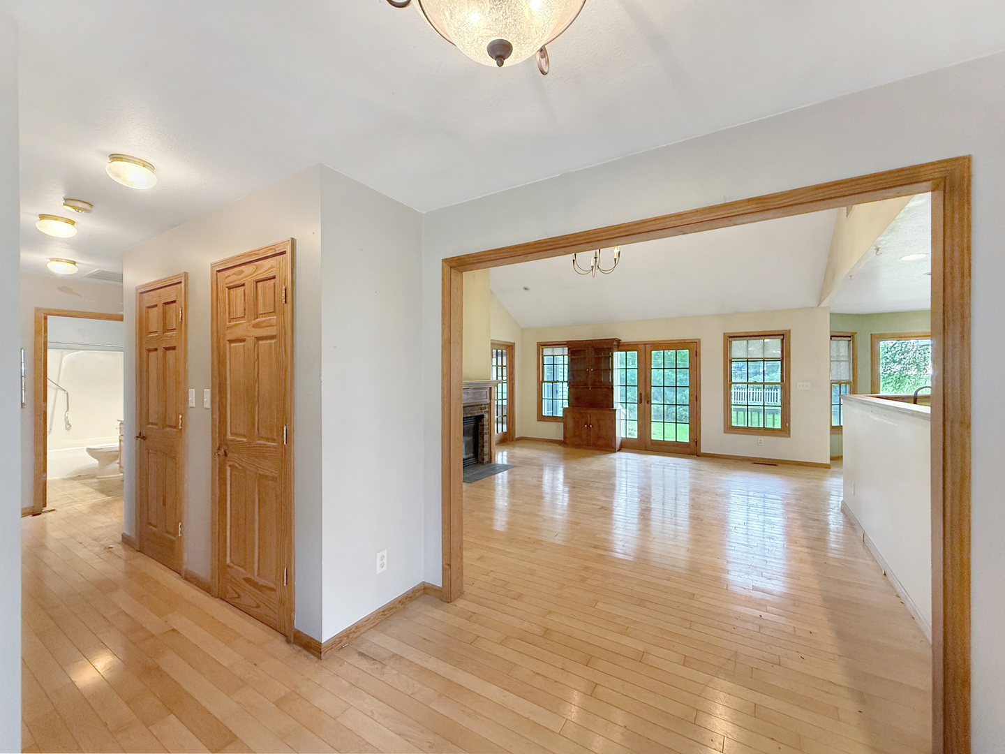 1321 County Road 3300 N. Property Photo 6