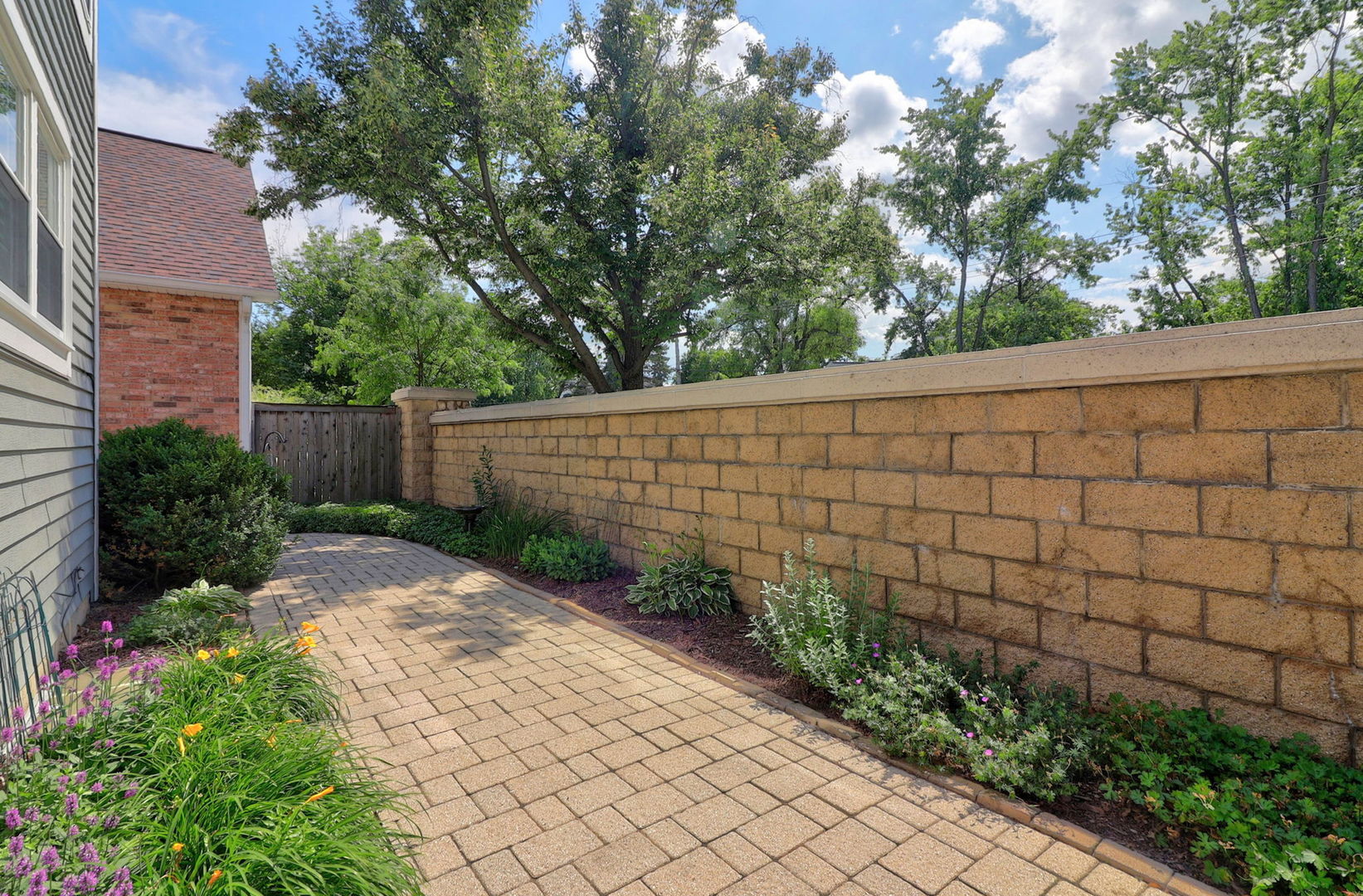 1702 Astor Avenue Property Photo 23