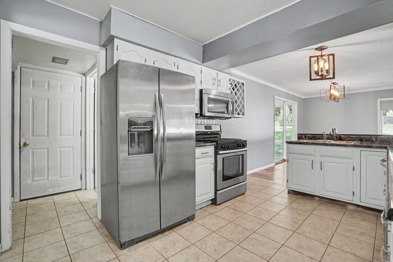 532 Meadowview Drive Property Photo 9