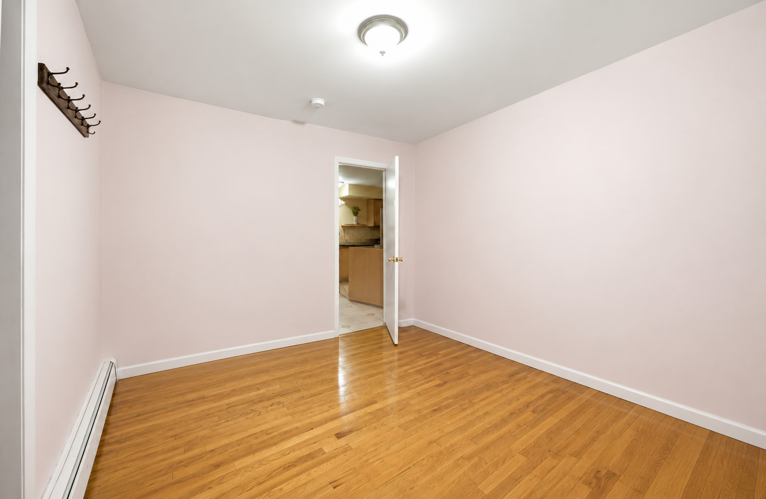1105 Holiday Lane 15 Property Photo 3