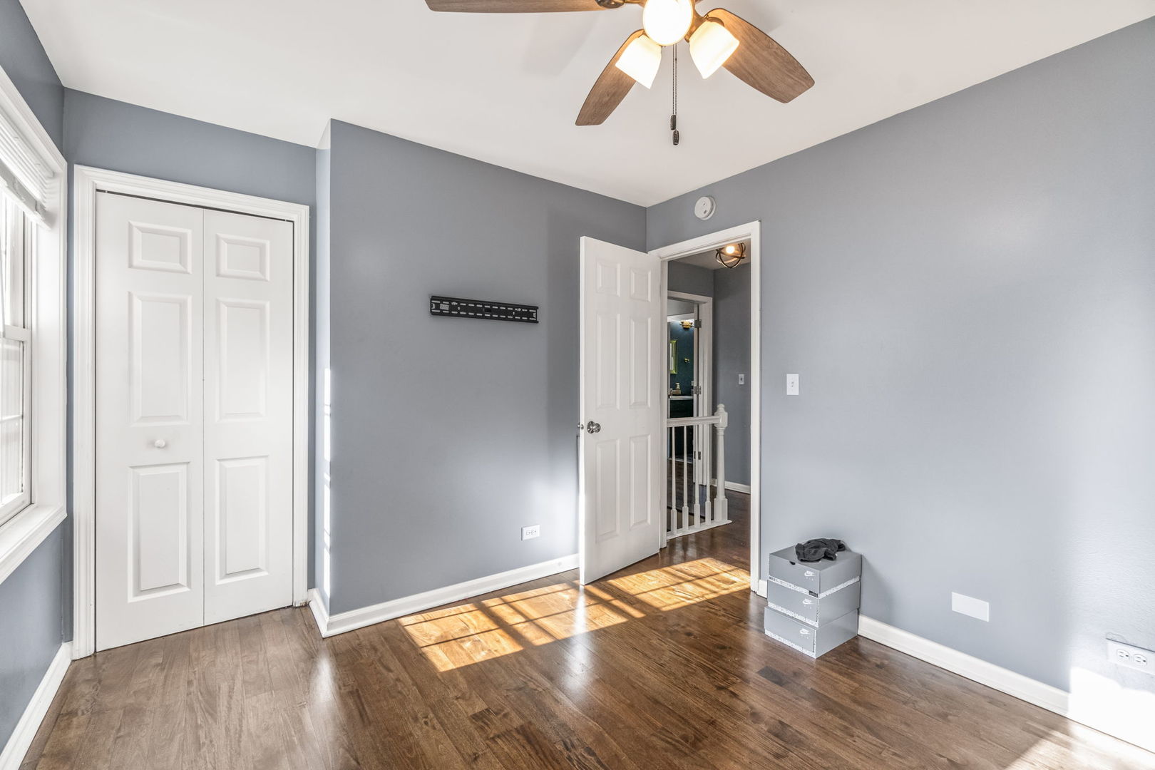 40233 N Lakeview Avenue Property Photo 15