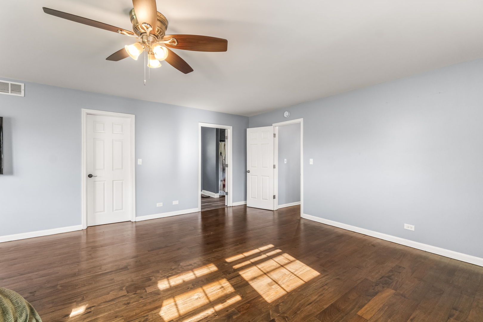 40233 N Lakeview Avenue Property Photo 22