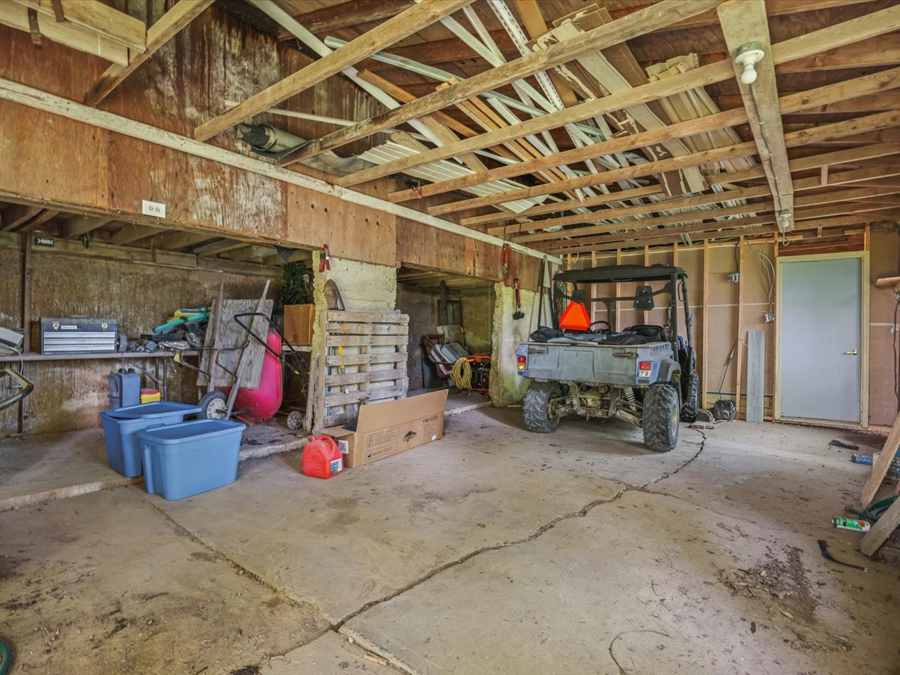3503 S Ebys Mill Road Property Photo 40