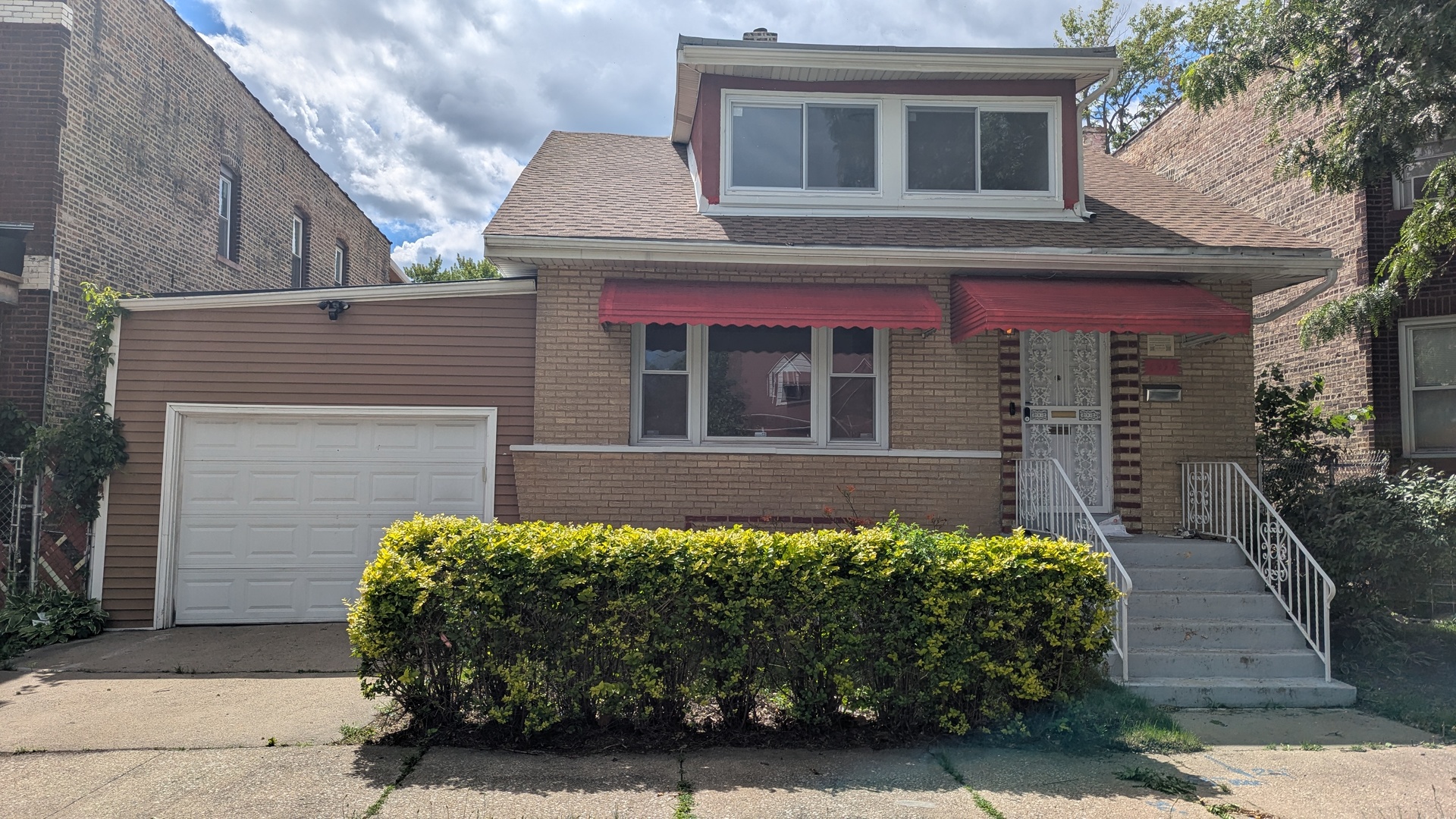8952 S Aberdeen Street Property Photo