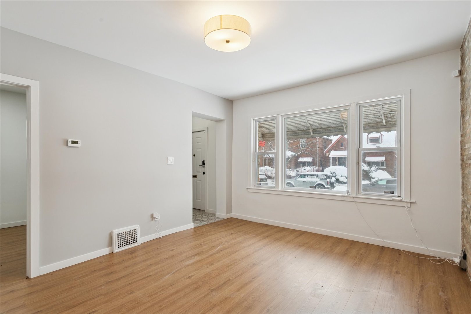 8952 S Aberdeen Street Property Photo 13