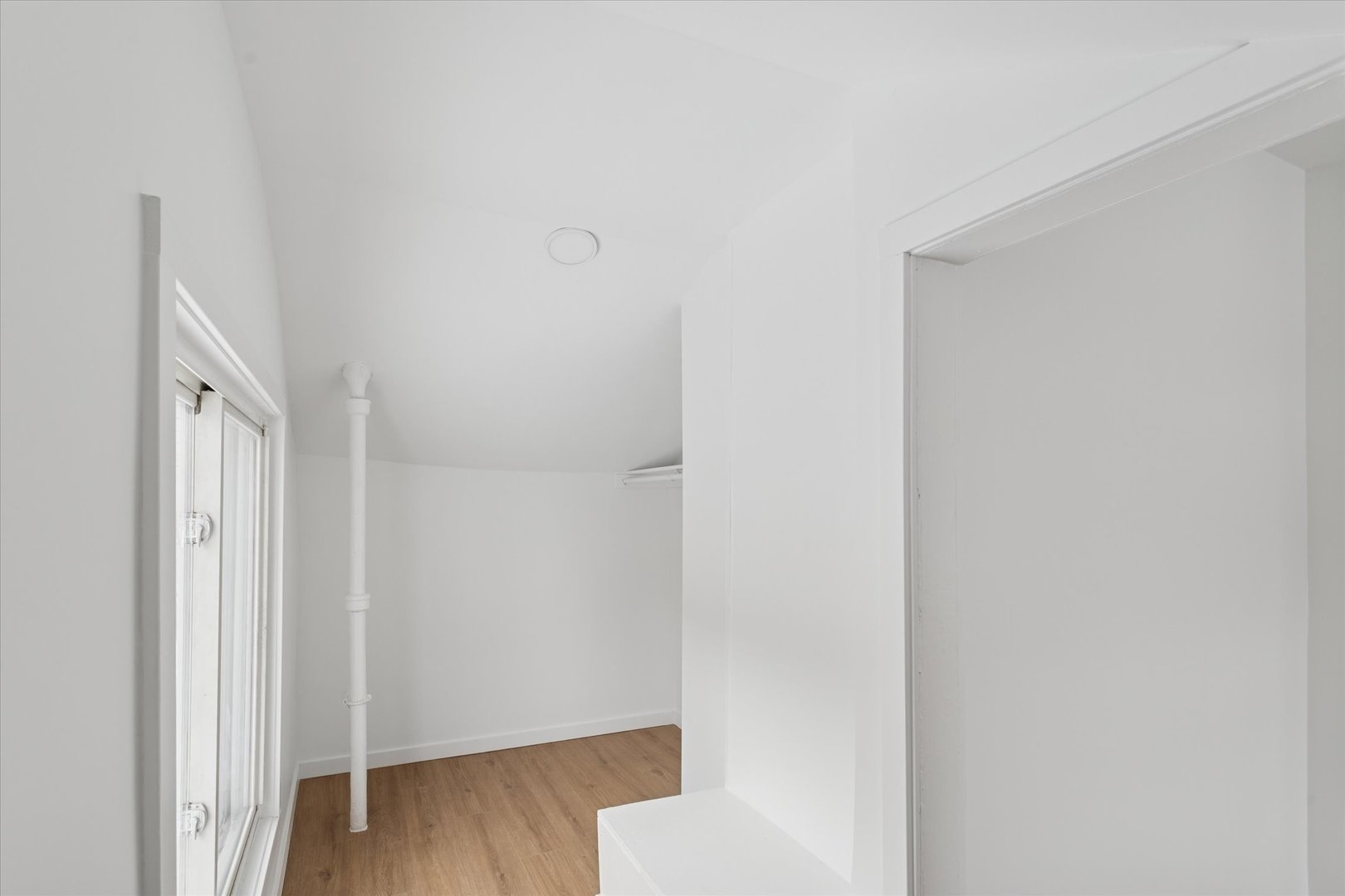 8952 S Aberdeen Street Property Photo 25