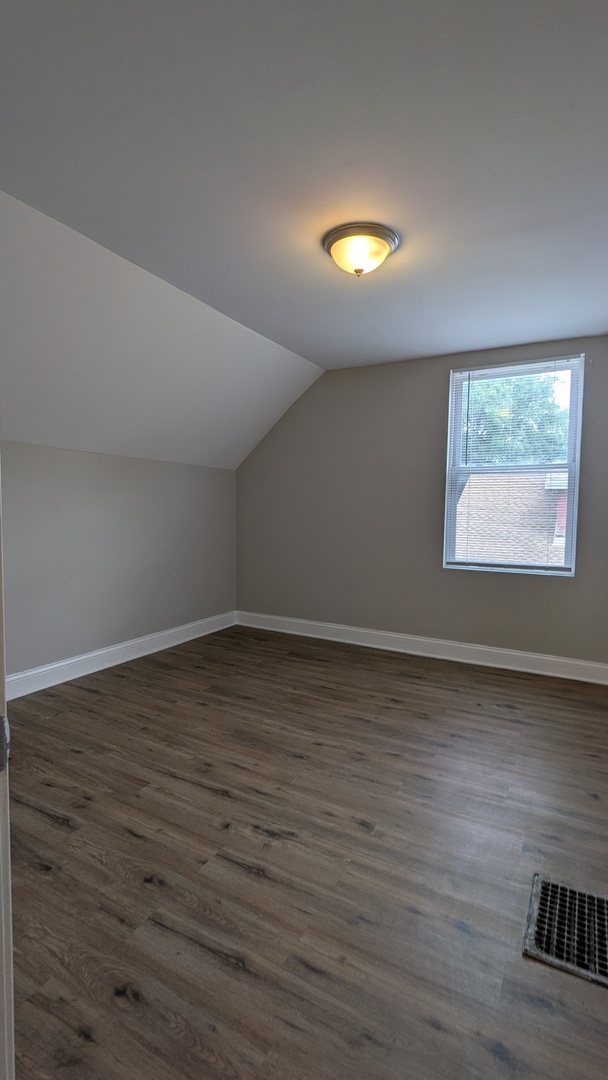 8952 S Aberdeen Street Property Photo 48