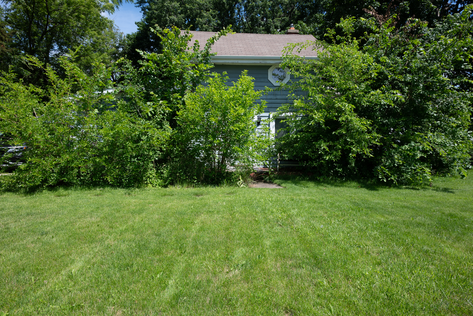 210 E Miller Avenue Property Photo 1