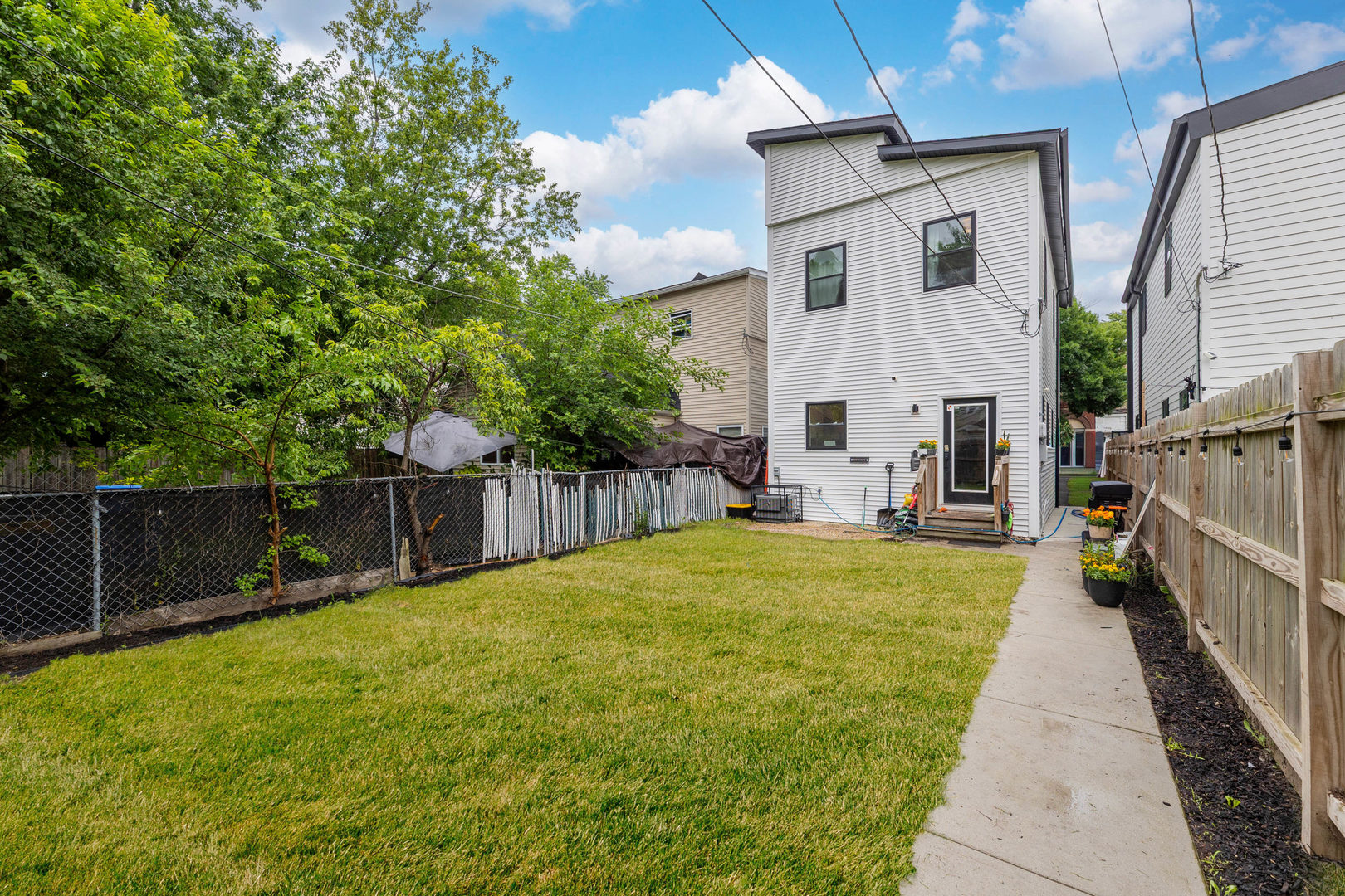 4856 S Ada Street Property Photo 19