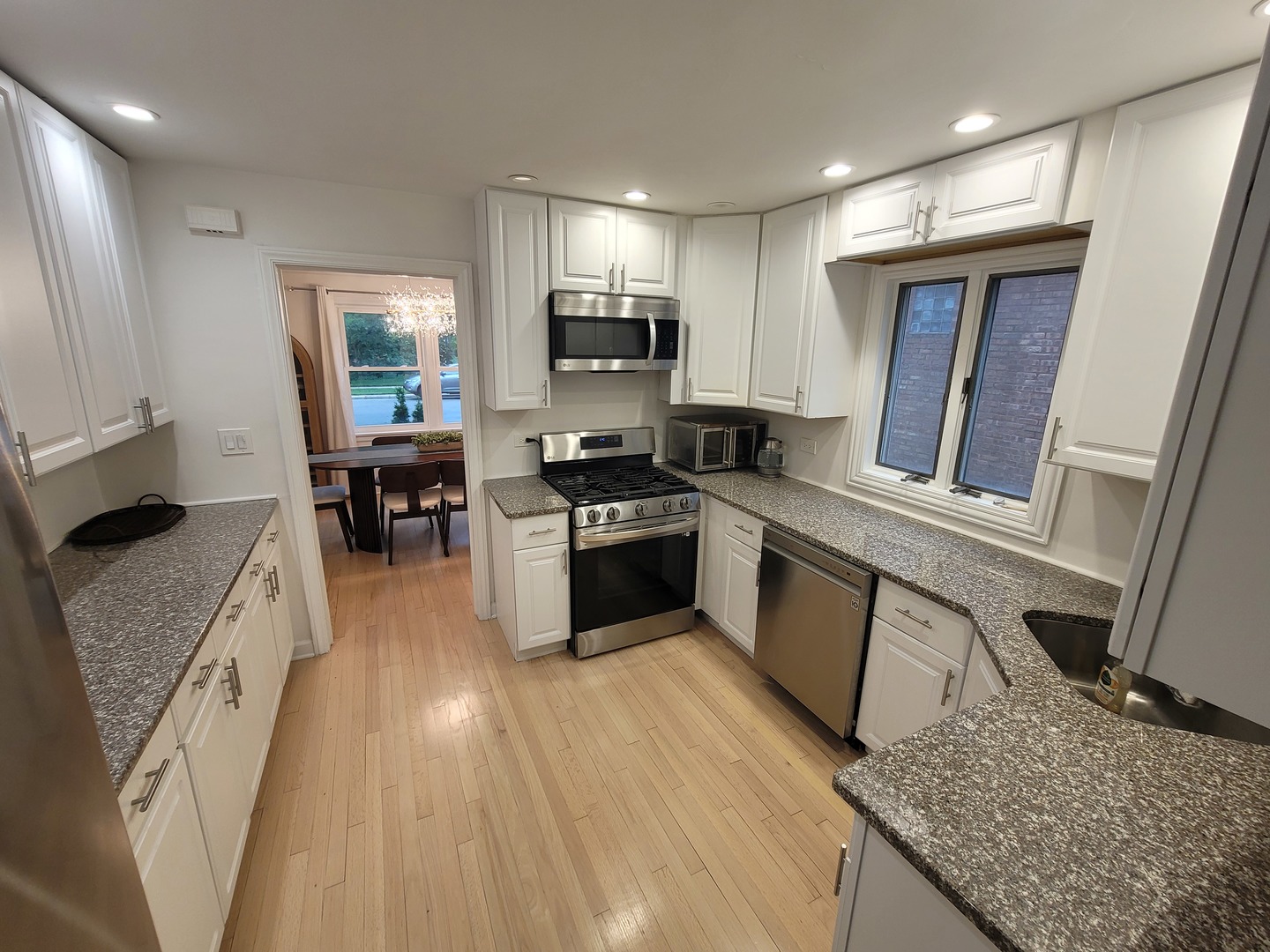 6156 N Kedvale Avenue Property Photo 13