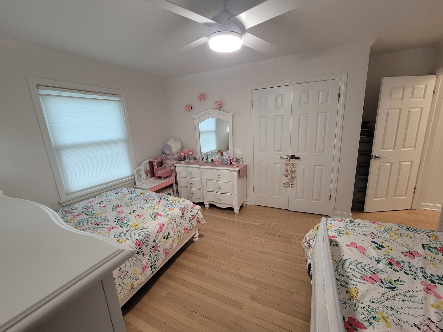 6156 N Kedvale Avenue Property Photo 29