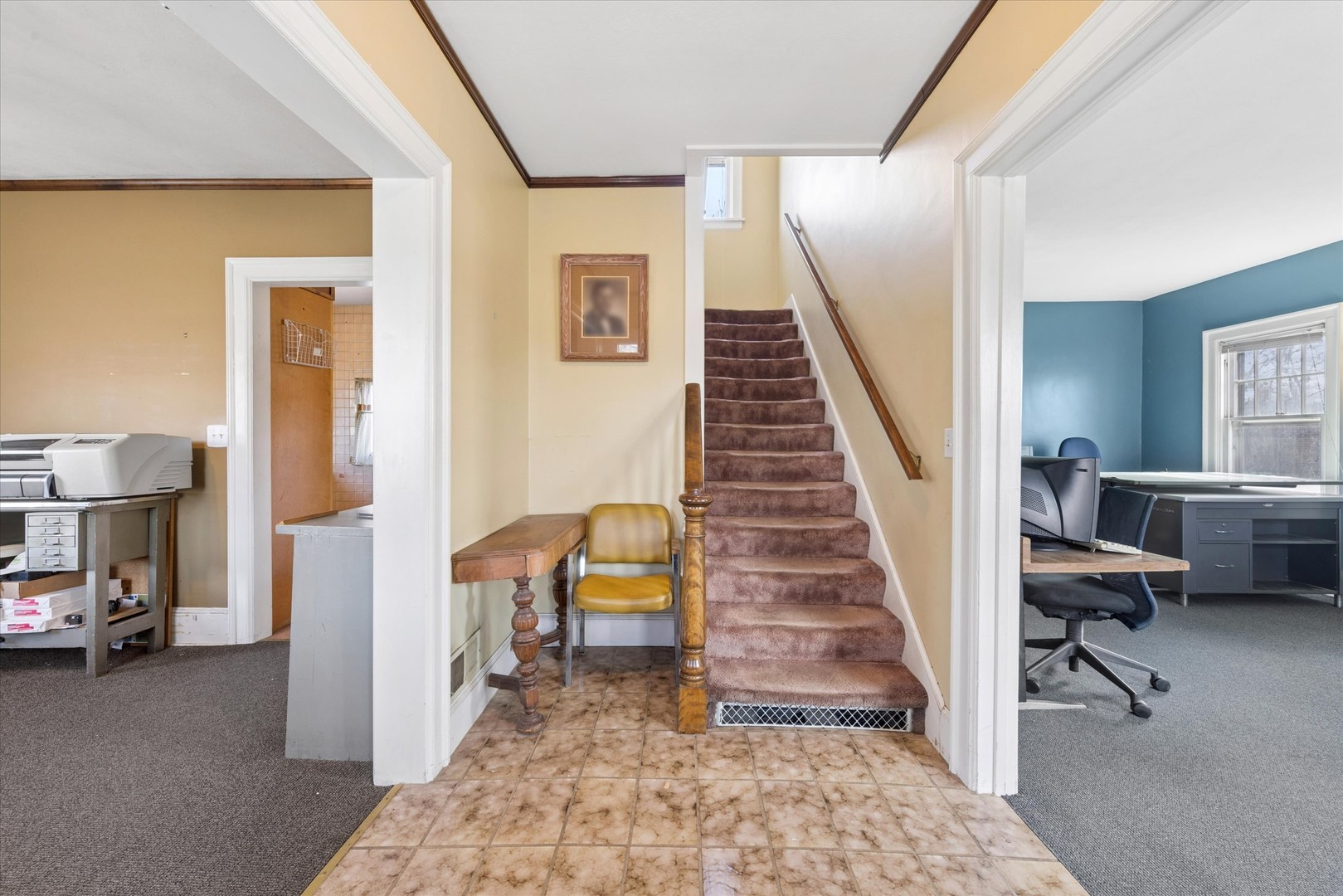 141 S Neltnor Boulevard Property Photo 12