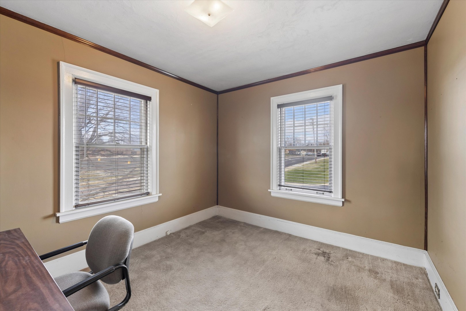 141 S Neltnor Boulevard Property Photo 20