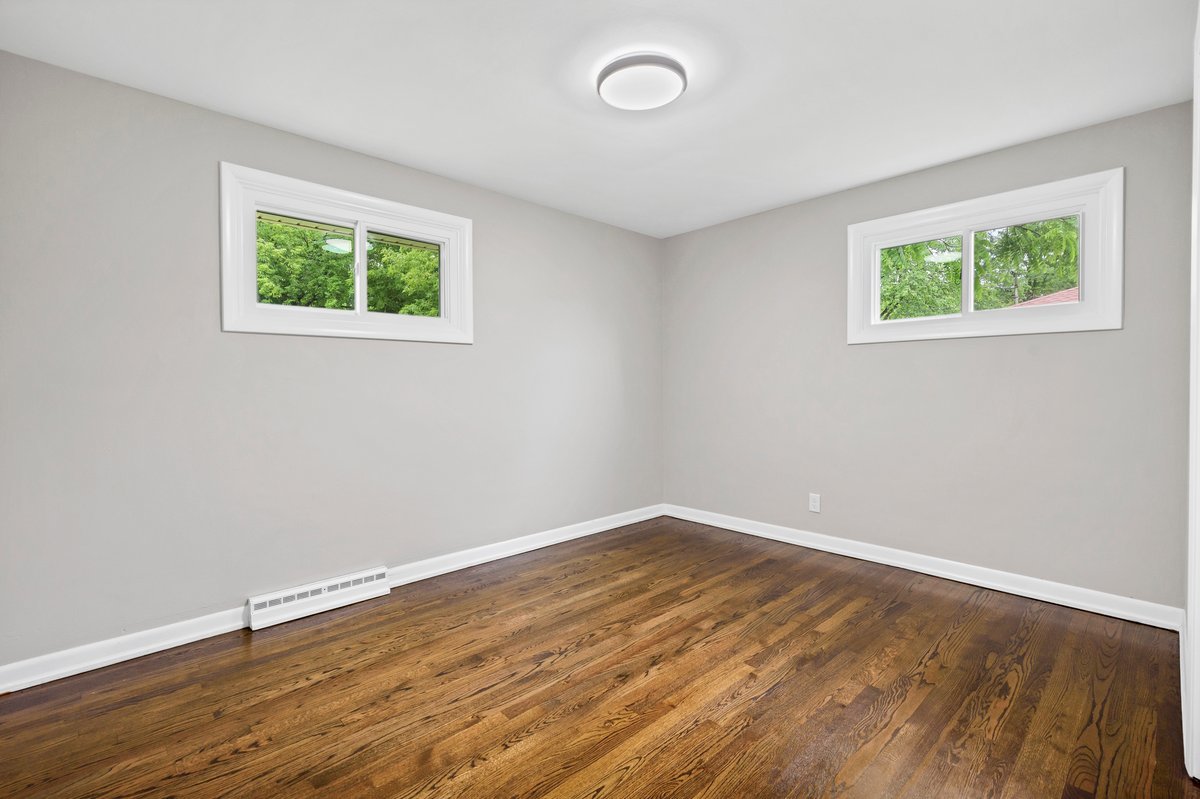 10274 W Ford Avenue Property Photo 15