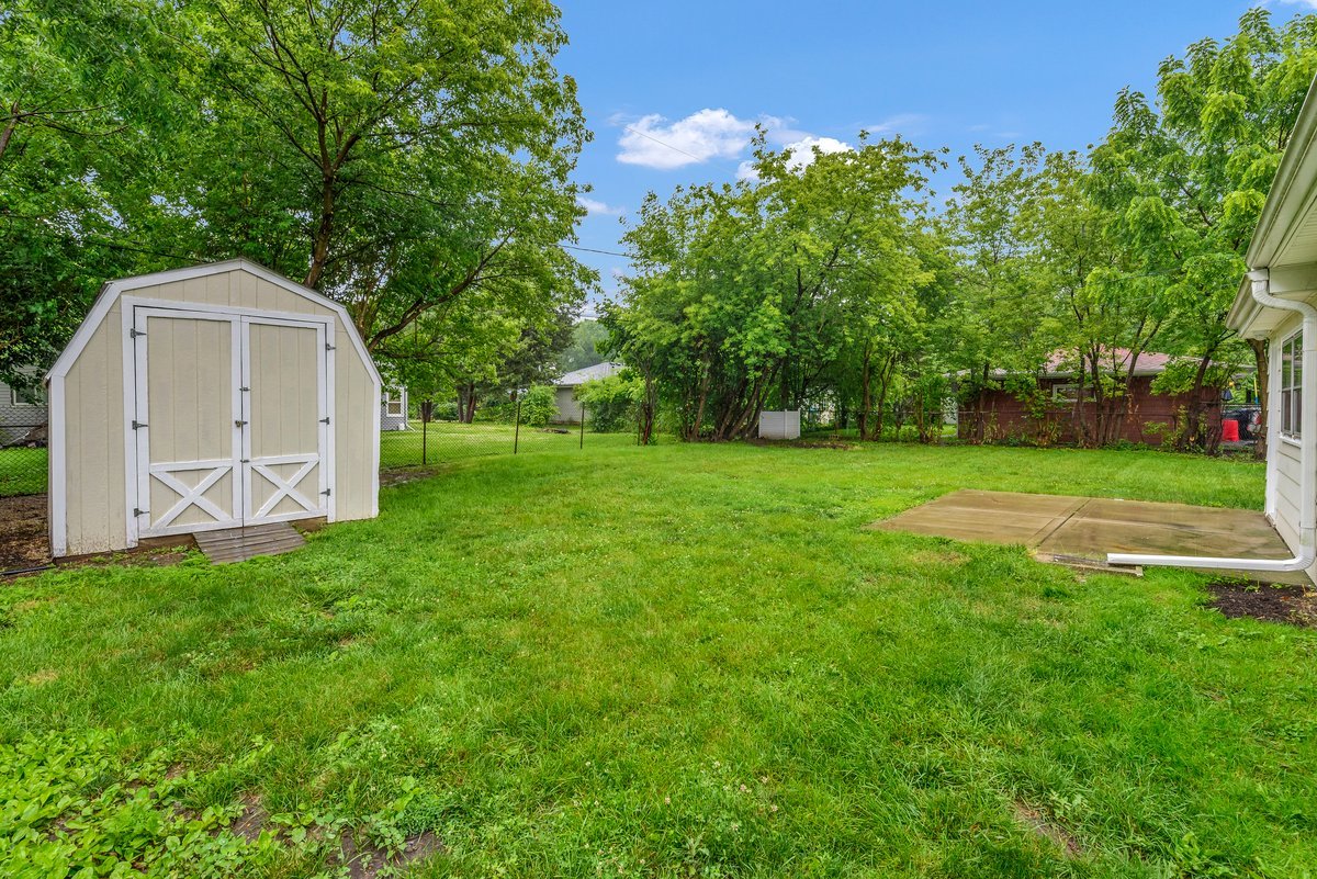10274 W Ford Avenue Property Photo 16