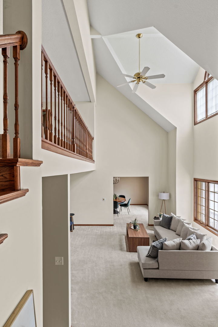 5018 Turnberry Lane Property Photo 6