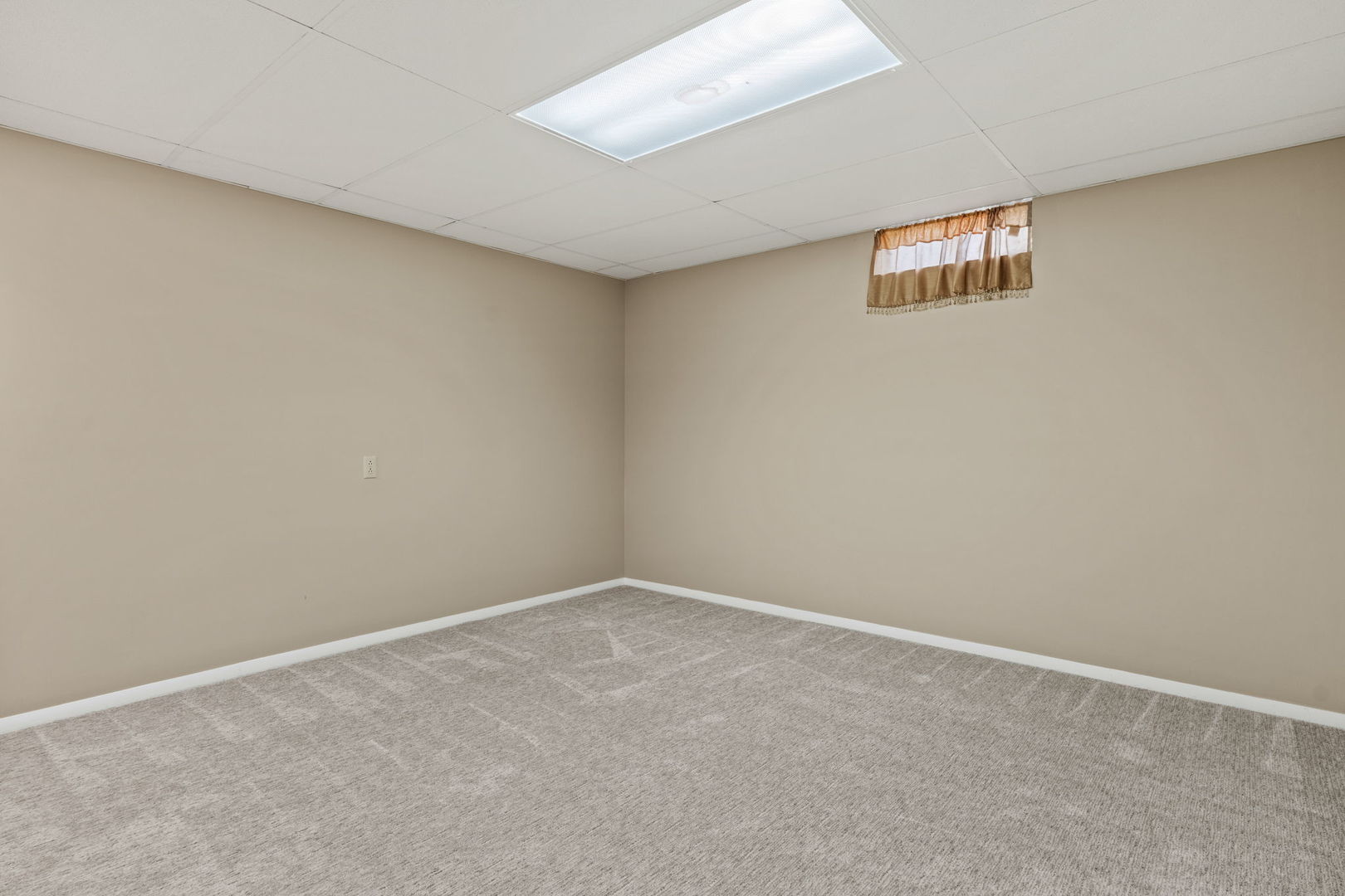 5018 Turnberry Lane Property Photo 42