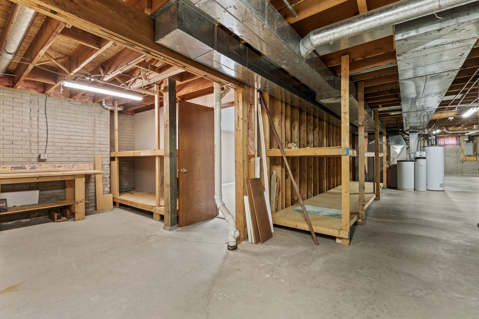 5018 Turnberry Lane Property Photo 44