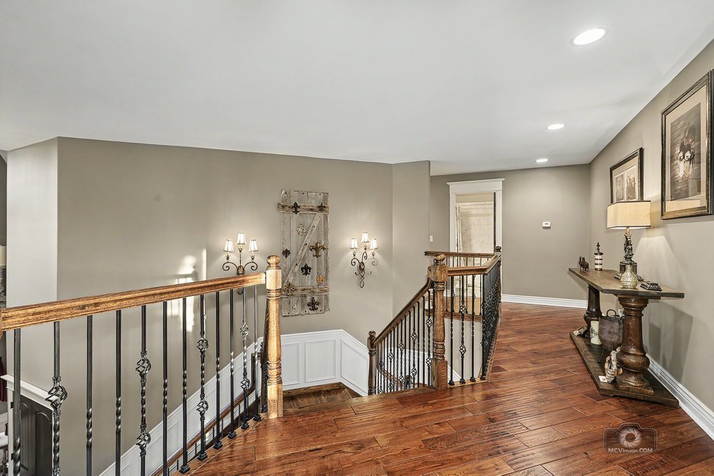 25536 S Charlevoix Drive Property Photo 23