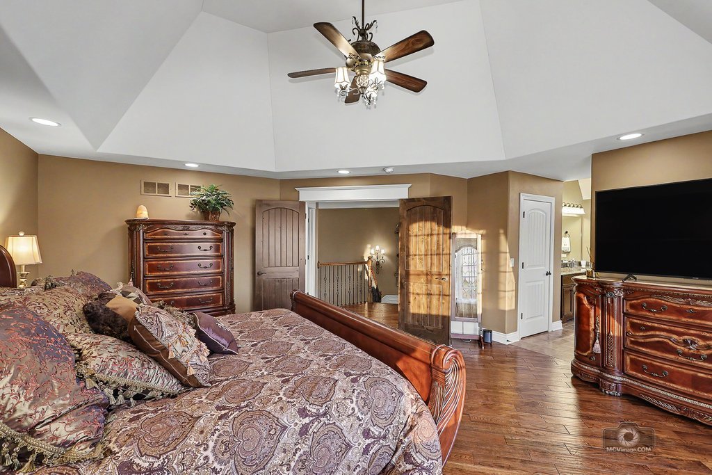 25536 S Charlevoix Drive Property Photo 25