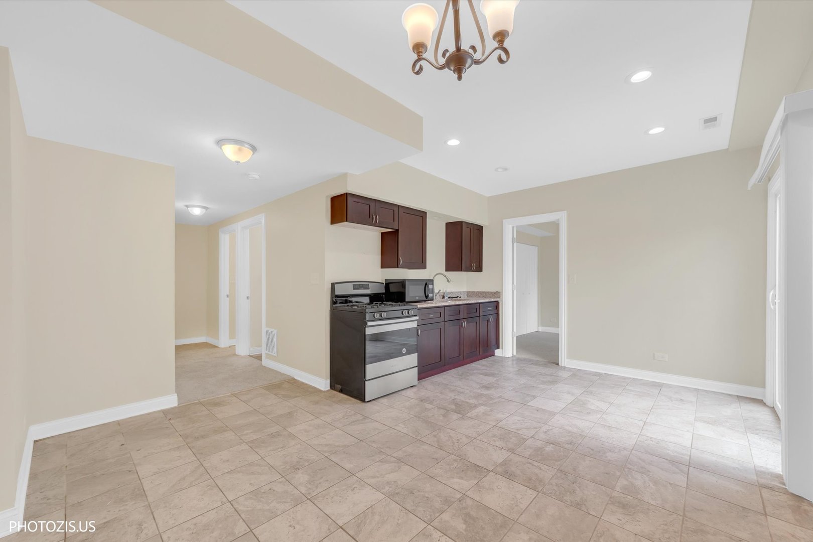 1906 Armwood Lane Property Photo 37