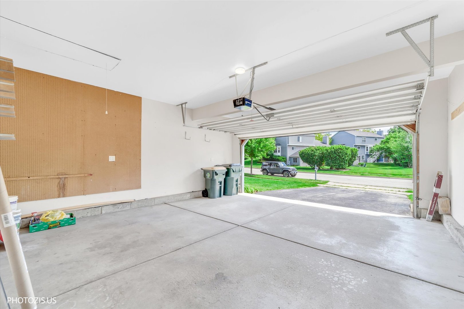 1906 Armwood Lane Property Photo 49