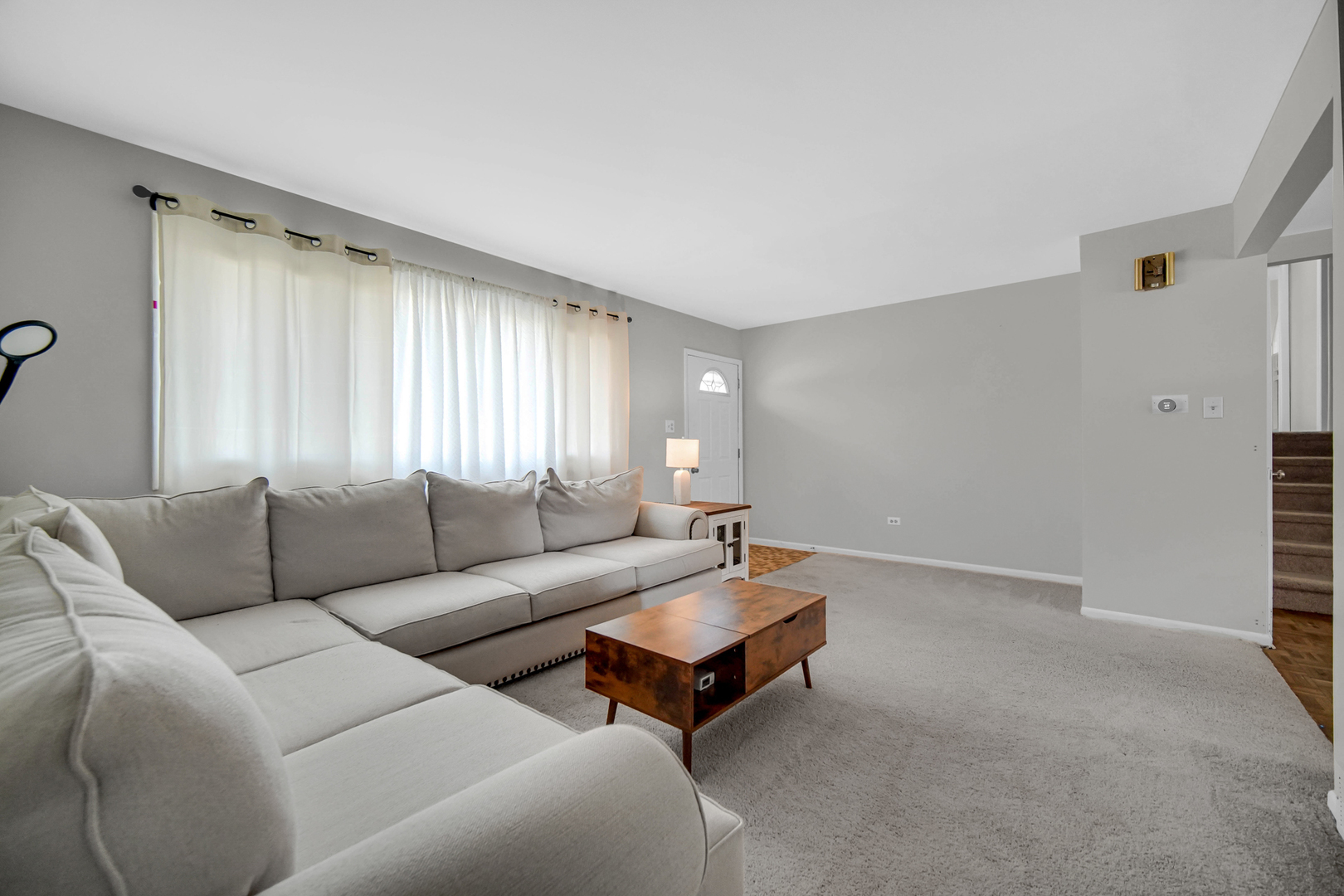 7305 W 75th Street Property Photo 5