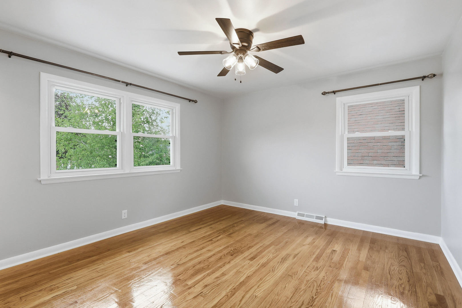 2528 28th Street Property Photo 17