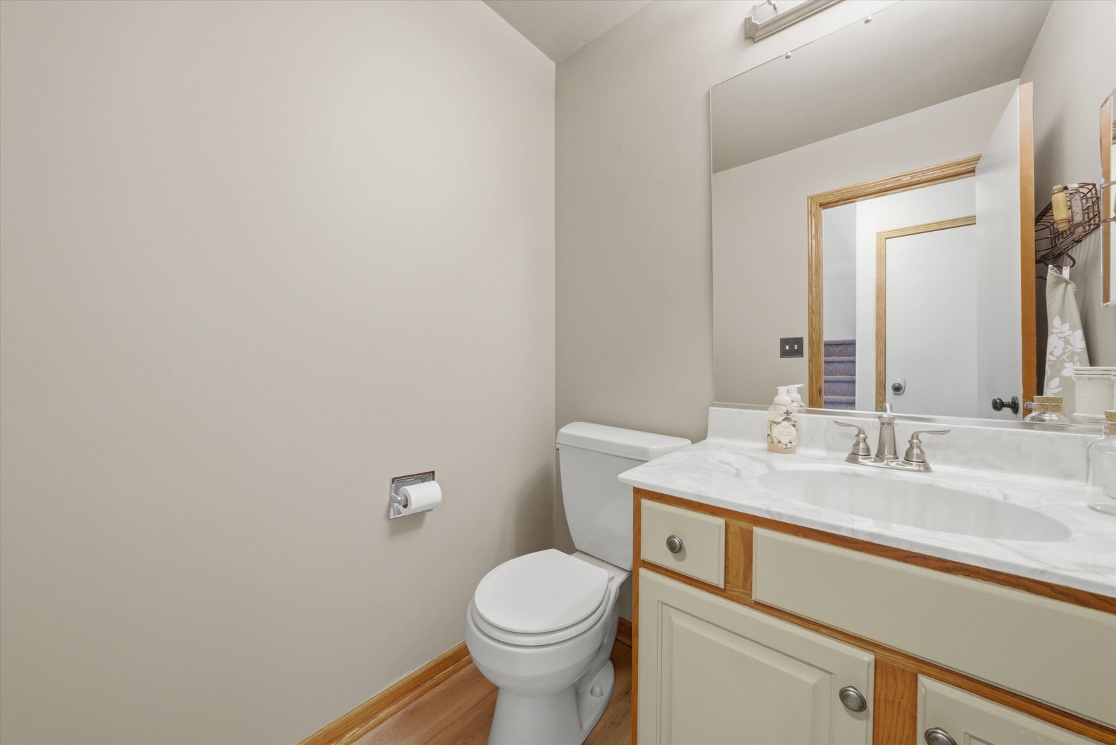 7770 Bristol Park Drive Property Photo 17